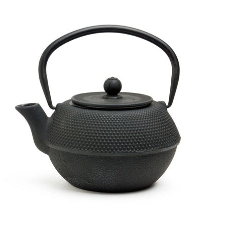 BLACK HOBNAIL CAST IRON TEAPOT - 38 oz.
